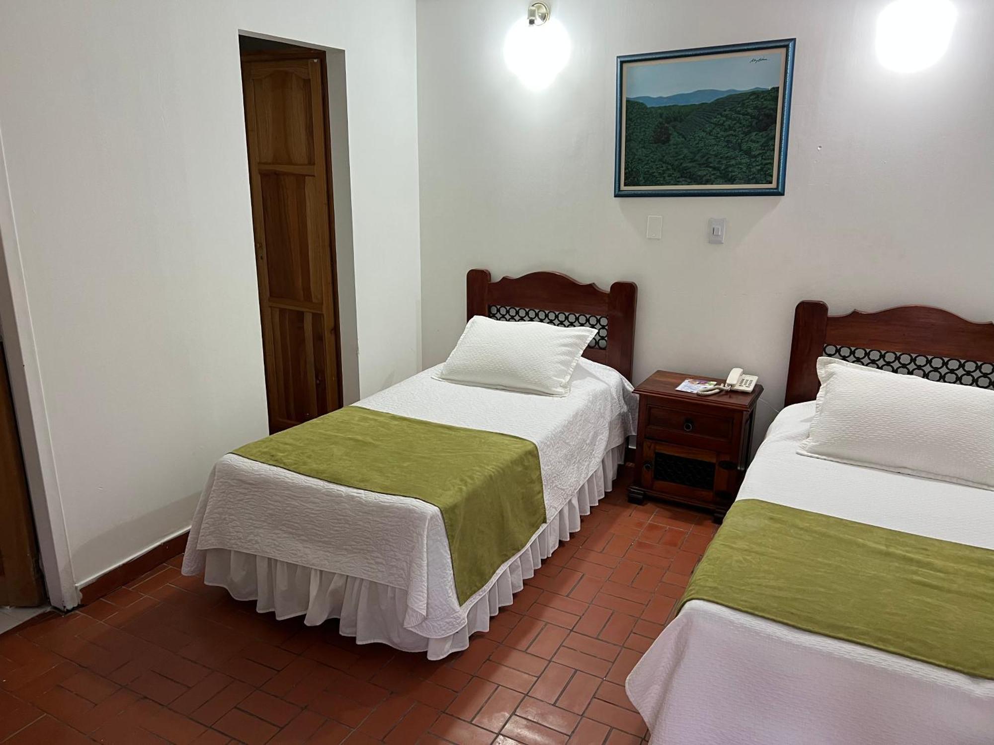 Ecohotel La Casona Pereira Tribunas Exterior photo